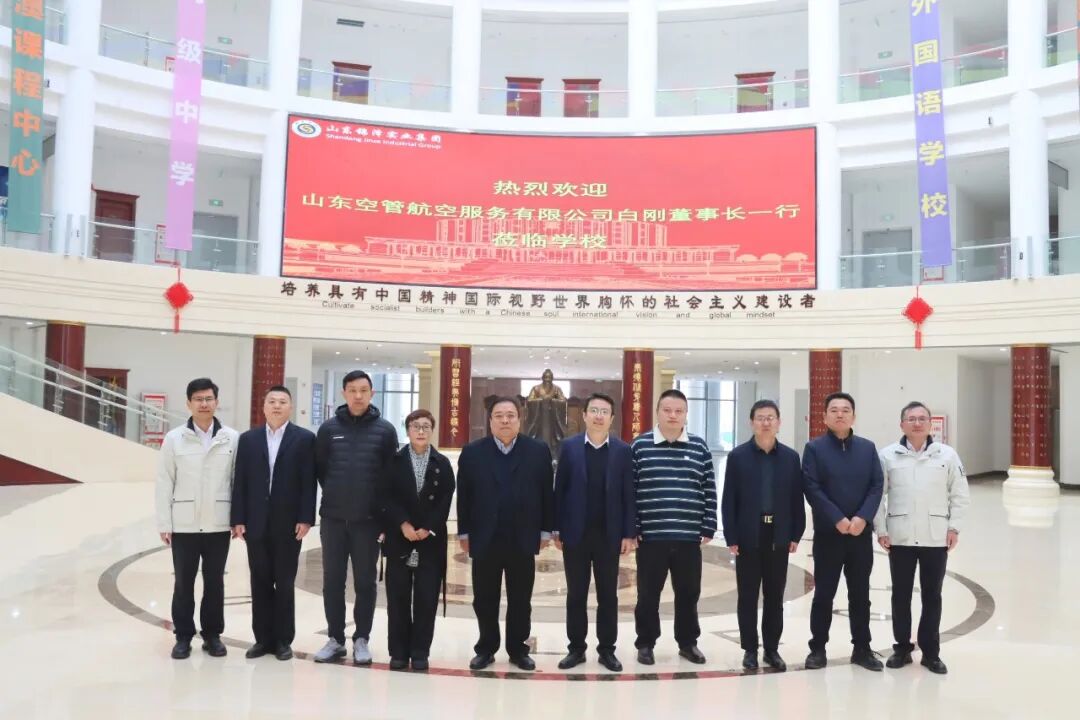 92f11413d53e44ae56beb87c232b8567 图片