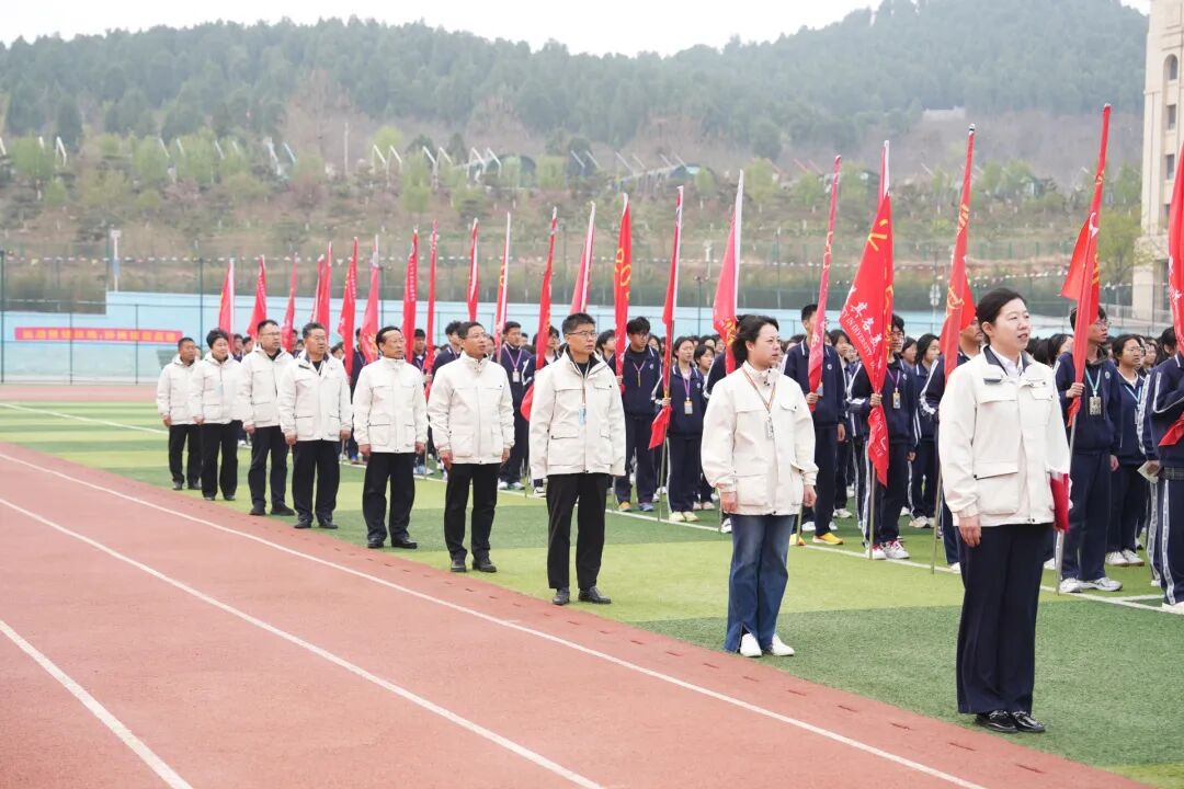 a9dae5782c1390217d750c1fc30c624e 图片